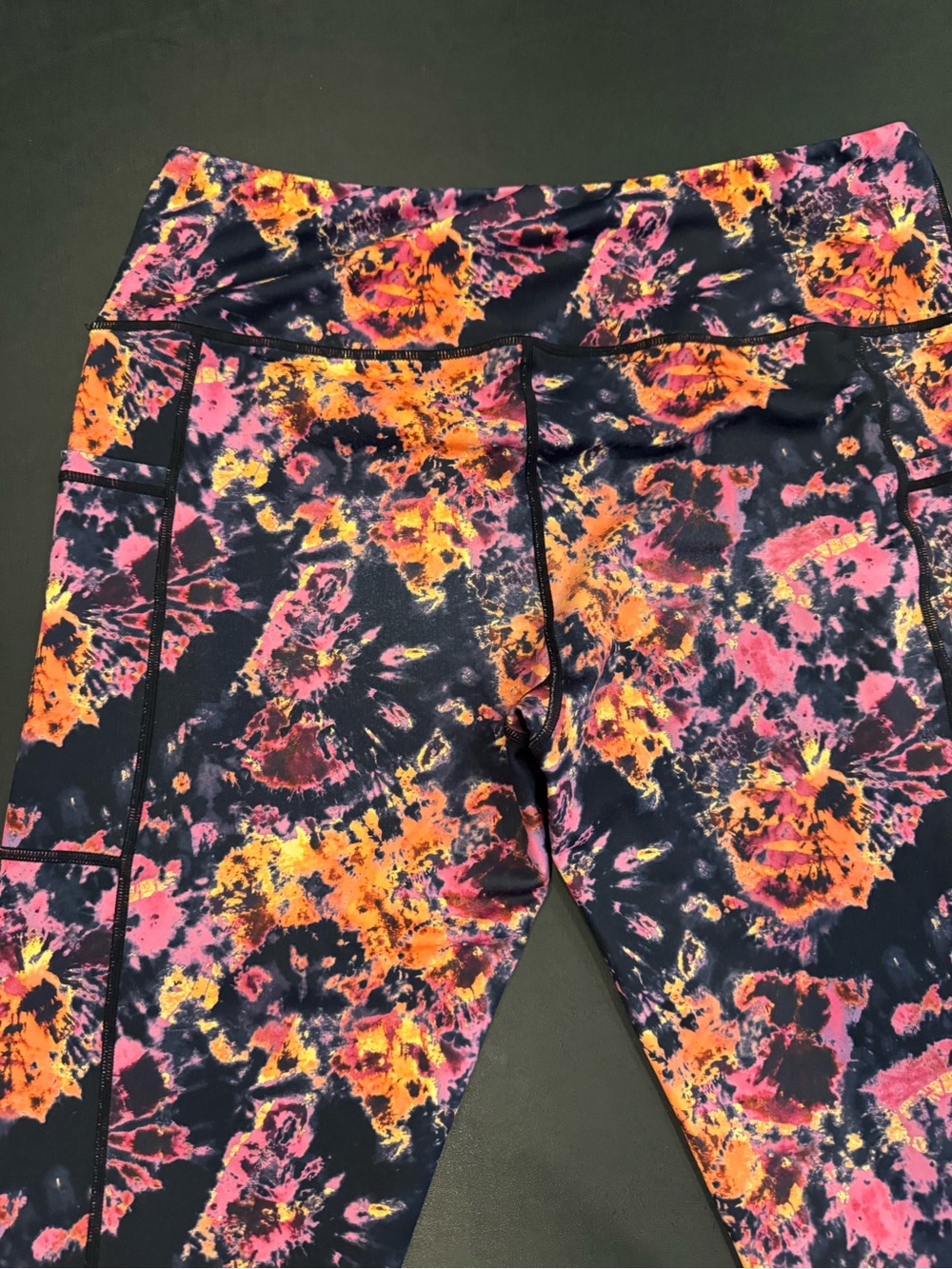 CVG Acid Wash Tie-Dye (RETIRED PRINT) Capri Leggings - Picture 4 of 9